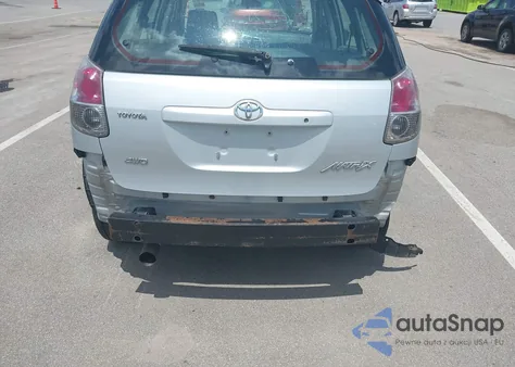 2006 Toyota Matrix z USA, uszkodzony, nr VIN 2T1LR32E46C561362